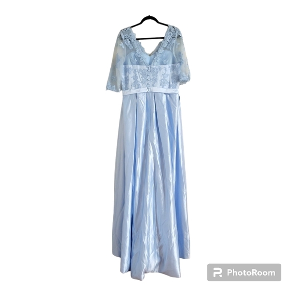 Blue Wedding/Ball Gown 35" Waist - Picture 3 of 8